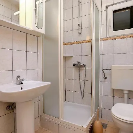 10127b Apartman Drace