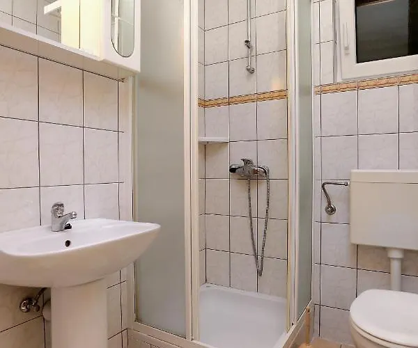 10127b 아파트 Drače